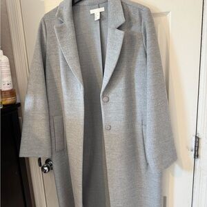 I’m moving I’m donating in January make offer- H&M brand new trench coat